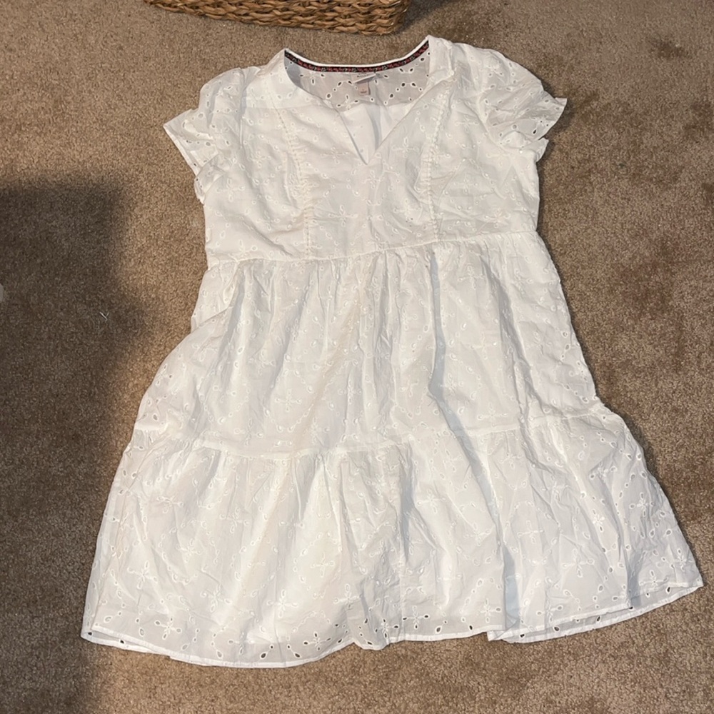 Knox Rose - White Eyelet Dress